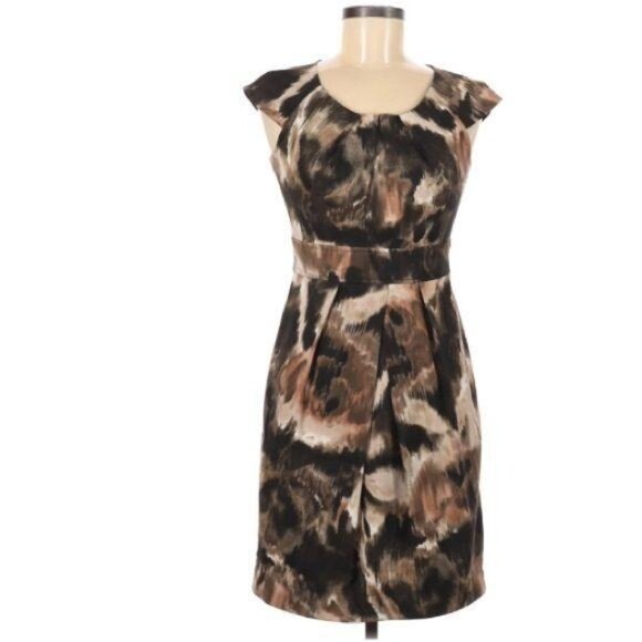 AGB Dresses & Skirts - AGB Casual Dress Size 6 Petite